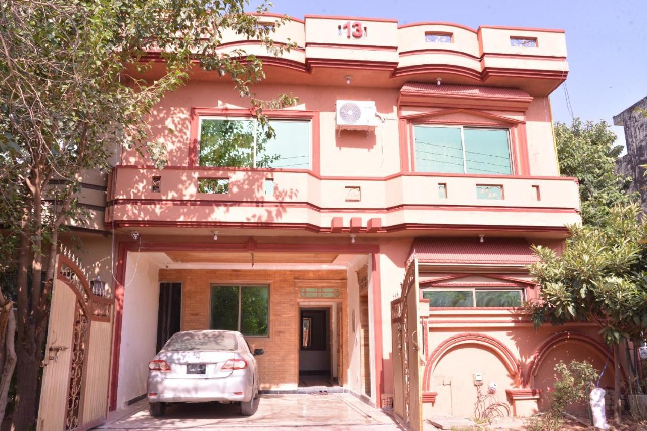 Redbury Guesthouse Islamabad Buitenkant foto